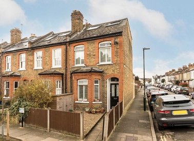 Properties for sale in May Road - TW2 6QP view1