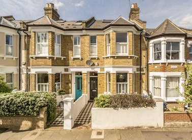 Properties for sale in Meon Road - W3 8AN view1