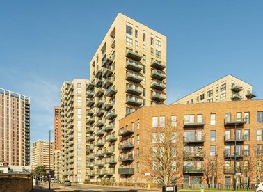 Properties for sale in Merrick Road - UB2 4WS view1