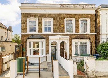 Properties for sale in Mill Hill Road - W3 8JF view1