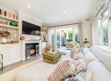 Properties for sale in Mirabel Road - SW6 7EQ view1