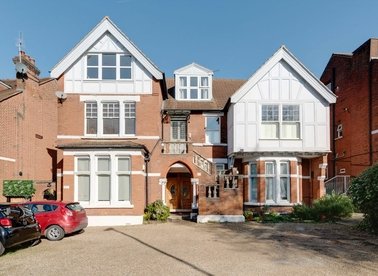 Properties for sale in Montpelier Road - W5 2QT view1