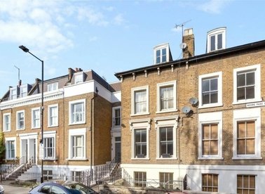 Properties for sale in Moore Park Road - SW6 2JS view1