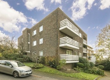 Properties for sale in Morecoombe Close - KT2 7JQ view1