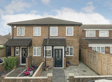 Properties for sale in Mornington Road - TW15 1NW view1