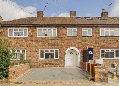 Properties for sale in Mortimer Road - NW10 5SN view1