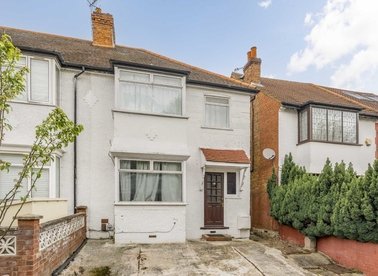 Properties for sale in Murray Road - W5 4DA view1