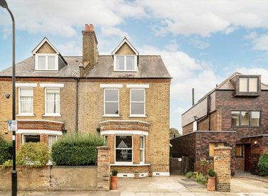 Properties for sale in Murray Road - W5 4DD view1