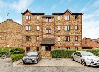 Properties for sale in Myers Lane - SE14 5RZ view1