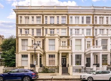 Properties for sale in Nevern Road - SW5 9PG view1