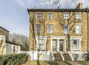 Properties for sale in New Cross Road - SE14 5UH view1