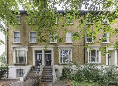 Properties for sale in New Cross Road - SE14 5UL view1