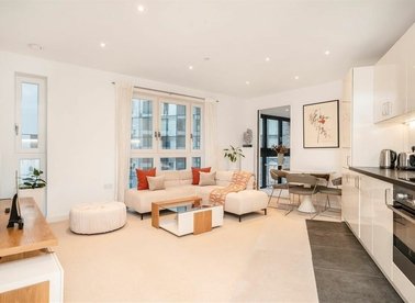 Properties for sale in New Drum Street - E1 7AS view1