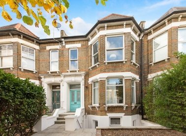 Properties for sale in Newick Road - E5 0RR view1