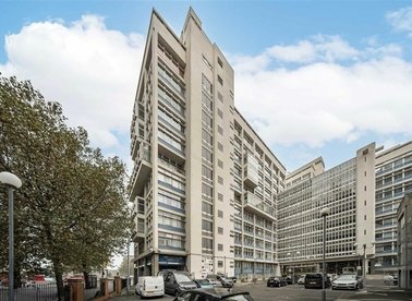 Properties for sale in Newington Causeway - SE1 6DB view1