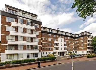 Properties for sale in Nightingale Lane - SW12 8AQ view1