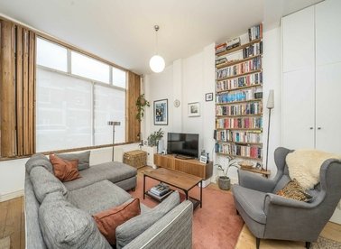 Properties sold in North Cross Road - SE22 9ET view1