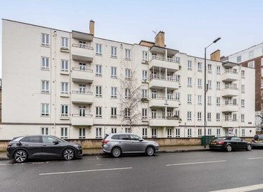 Properties for sale in North End Road - W14 0TL view1