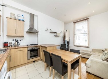 Properties for sale in North End Road - W14 9NL view1