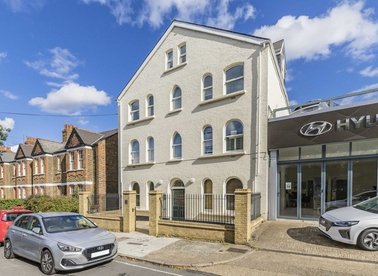 Properties for sale in North Road - TW9 4HA view1