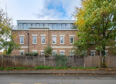 Properties sold in Northfield Avenue - W13 9RP view1