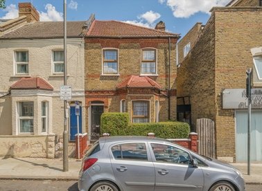 Properties for sale in Noyna Road - SW17 7PH view1