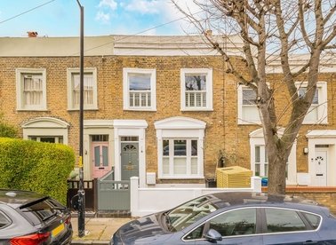 Properties for sale in Nutfield Road - SE22 9DG view1