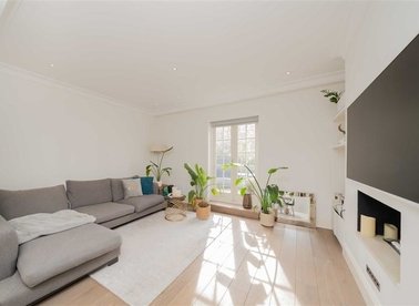 Properties for sale in Old Brompton Road - SW7 3RD view1