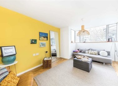 Properties for sale in Old Ford Road - E2 9PR view1