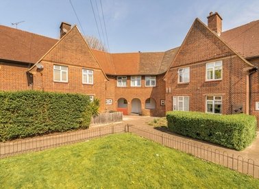 Properties for sale in Old Oak Common Lane - W3 7DT view1
