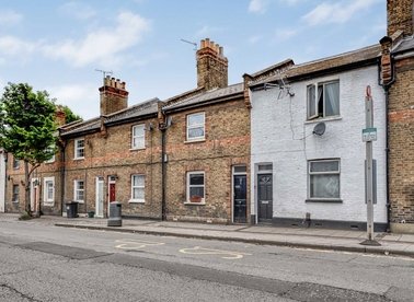 Properties for sale in Old Oak Lane - NW10 6UB view1