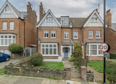 Properties for sale in Onslow Gardens - N10 3JX view1