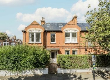 Onslow Road, Richmond, TW10