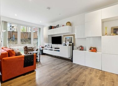 Properties for sale in Orchid Mews - NW10 8GQ view1