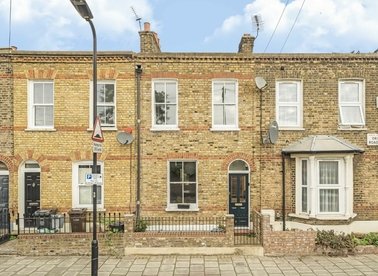 Properties for sale in Oriel Road - E9 5SG view1