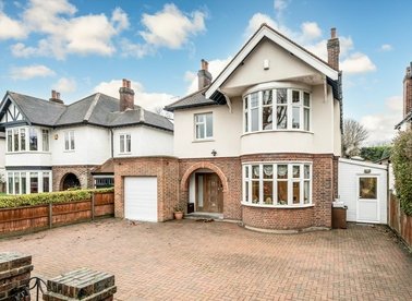 Properties for sale in Ormond Avenue - TW12 2RX view1