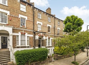 Properties for sale in Oseney Crescent - NW5 2BE view1