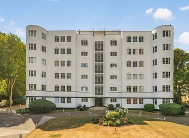Properties for sale in Pages Lane - N10 1NY view1