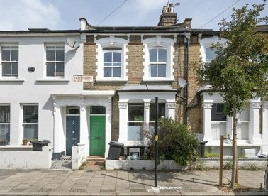 Properties for sale in Painsthorpe Road - N16 0RB view1