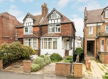 Properties for sale in Palace Road - SW2 3LD view1