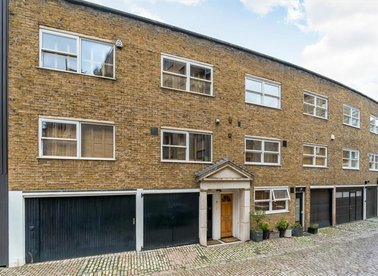 Properties for sale in Park Crescent Mews East - W1W 5AE view1