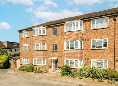 Properties for sale in Park Gardens - KT2 5LT view1