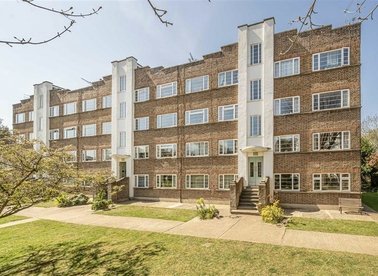 Properties for sale in Park Road - KT1 4AX view1