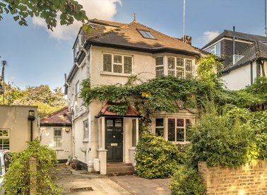 Park Road, London, W4