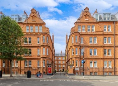 Properties for sale in Park Walk - SW10 0AP view1