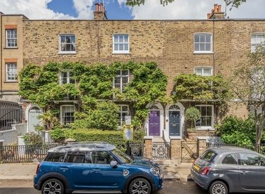 Properties for sale in Park Walk - SW10 0AJ view1