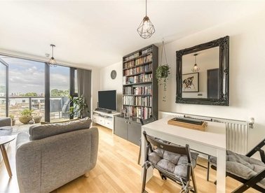 Properties for sale in Parkside Avenue - SE10 8FP view1