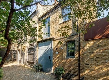 Properties for sale in Peary Place - E2 0QW view1