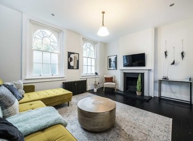 Properties for sale in Peckham Hill Street - SE15 5JT view1