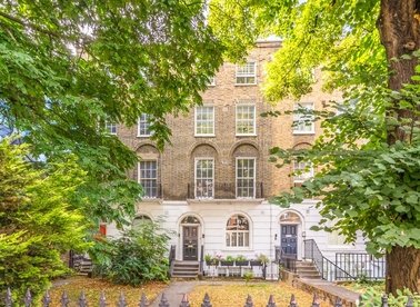 Properties for sale in Pentonville Road - N1 9LP view1